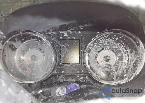 2016 Chrysler Town & Country Touring z USA, uszkodzony, nr VIN 2C4RC1BG8GR292446